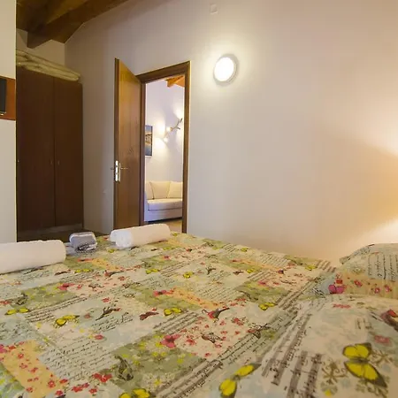 Сasa de vacaciones Su La Strata By Corfuescapes