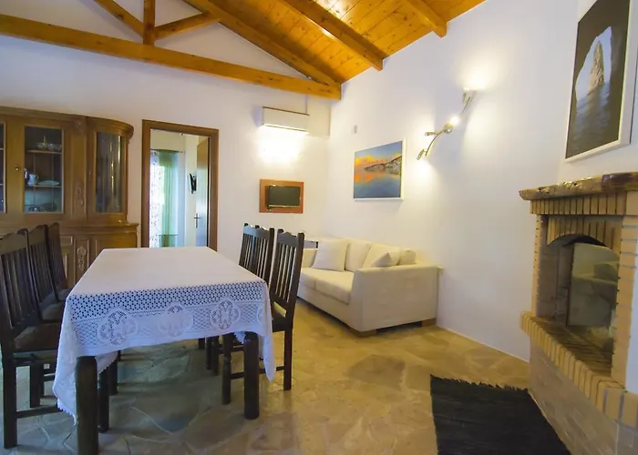 Su La Strata By Corfuescapes Tatil Evi Gaios
